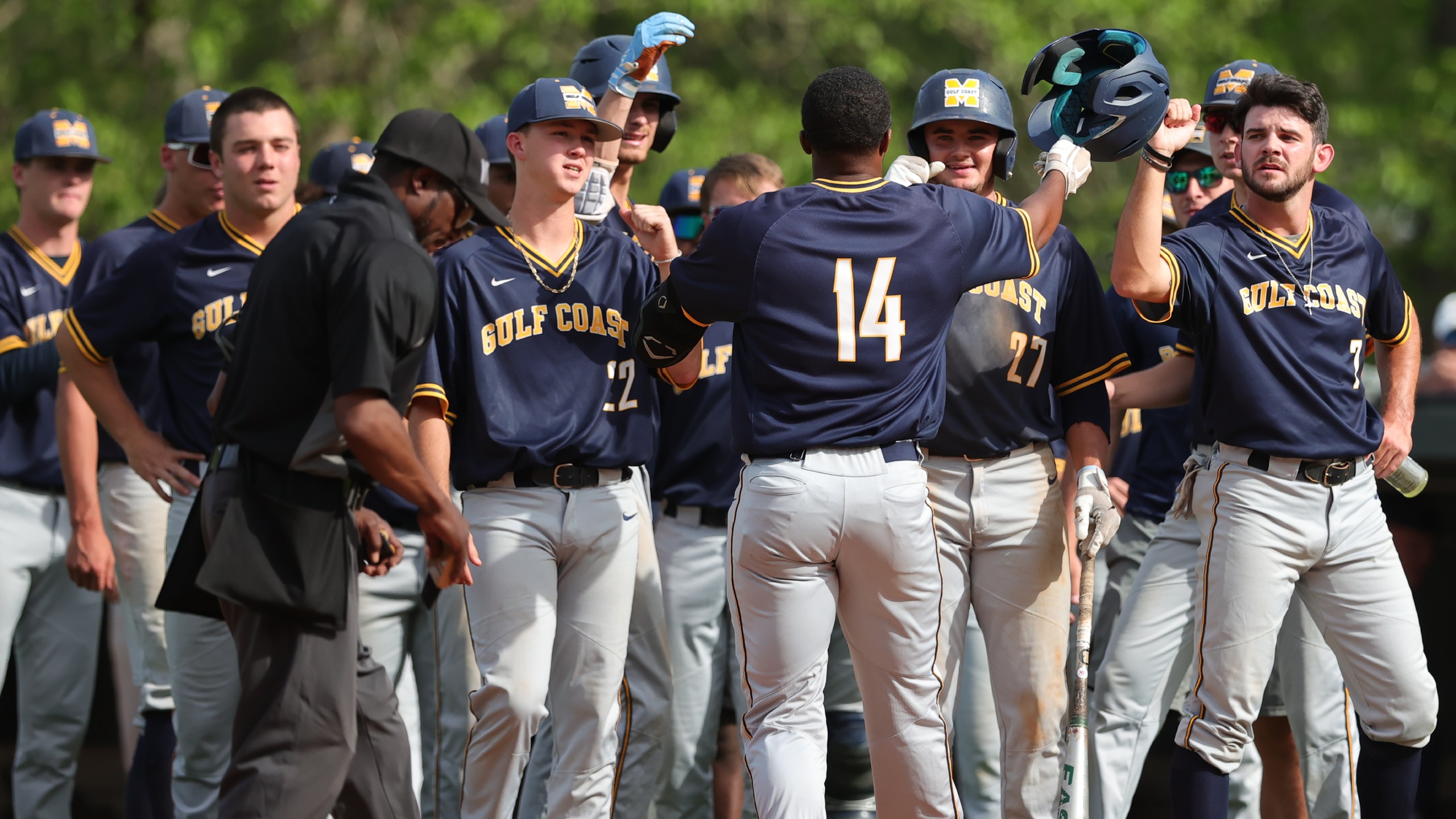 Bulldogs start postseason in Raymond