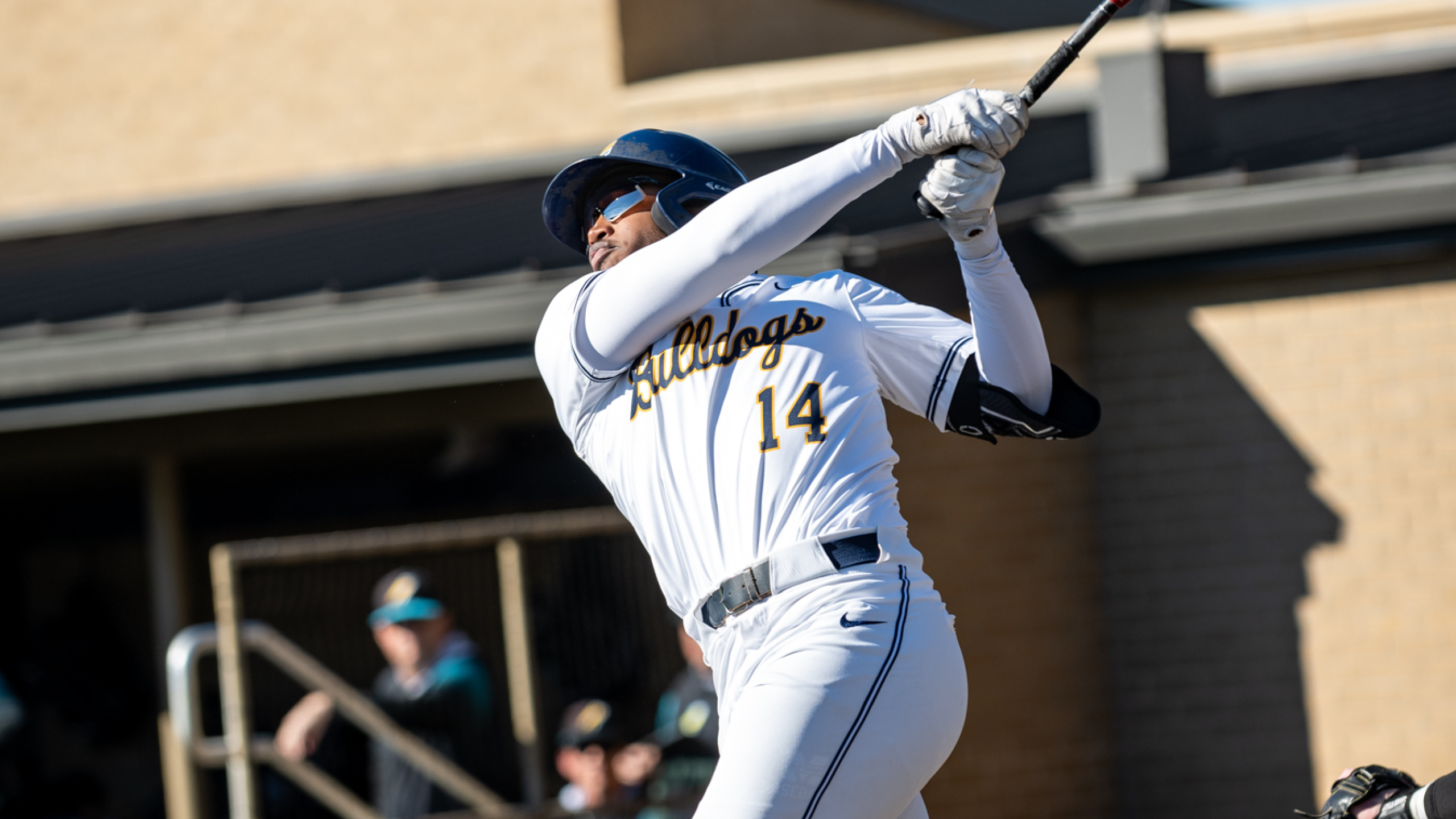 Smith&rsquo;s big bat earns MGCCC split