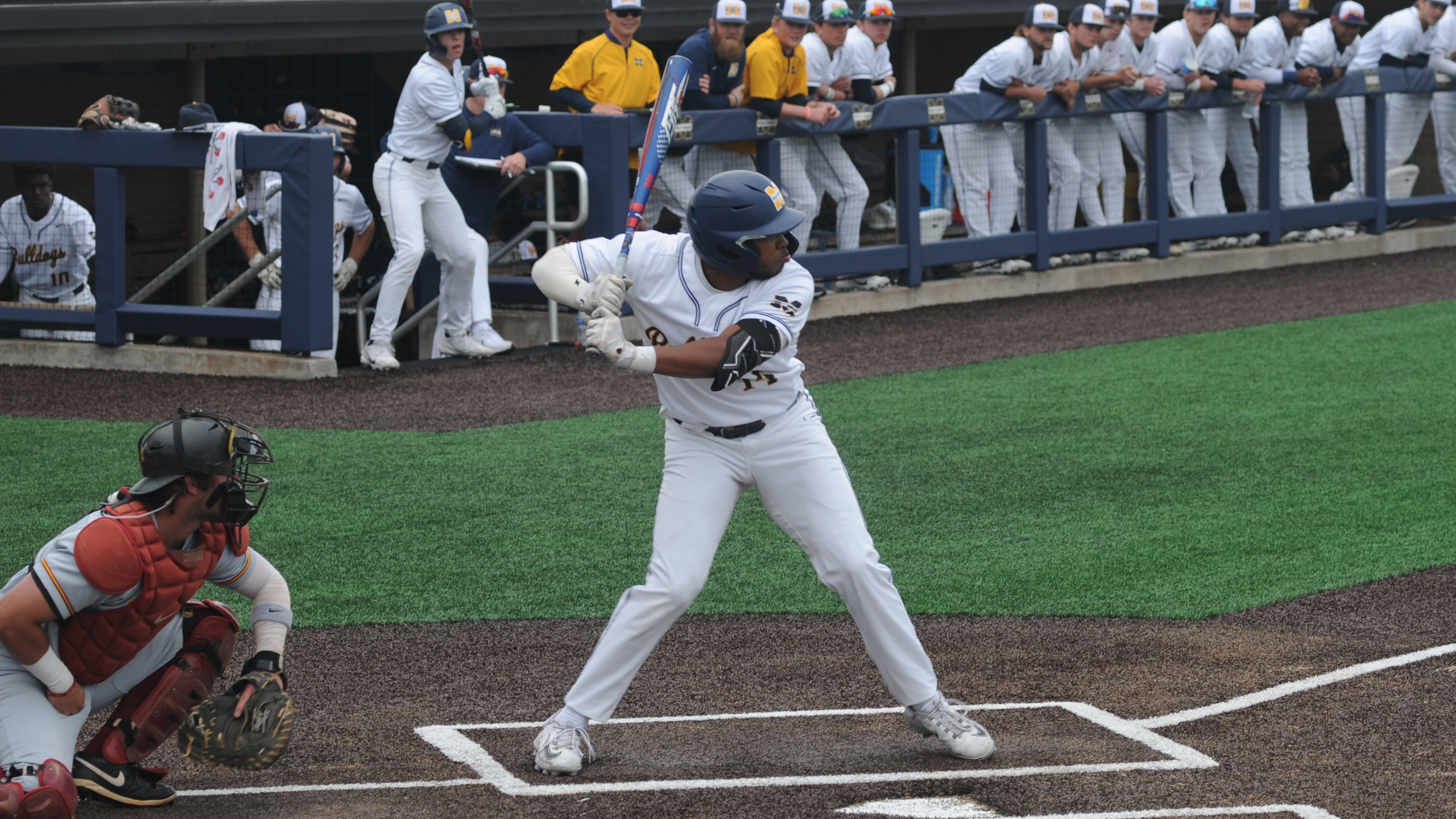 Bulldogs swept by No. 9 Jones