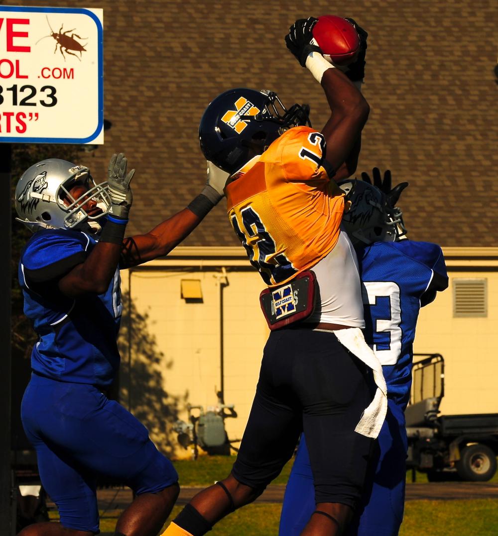 Wolves & Bulldogs battle again for MACJC Championship