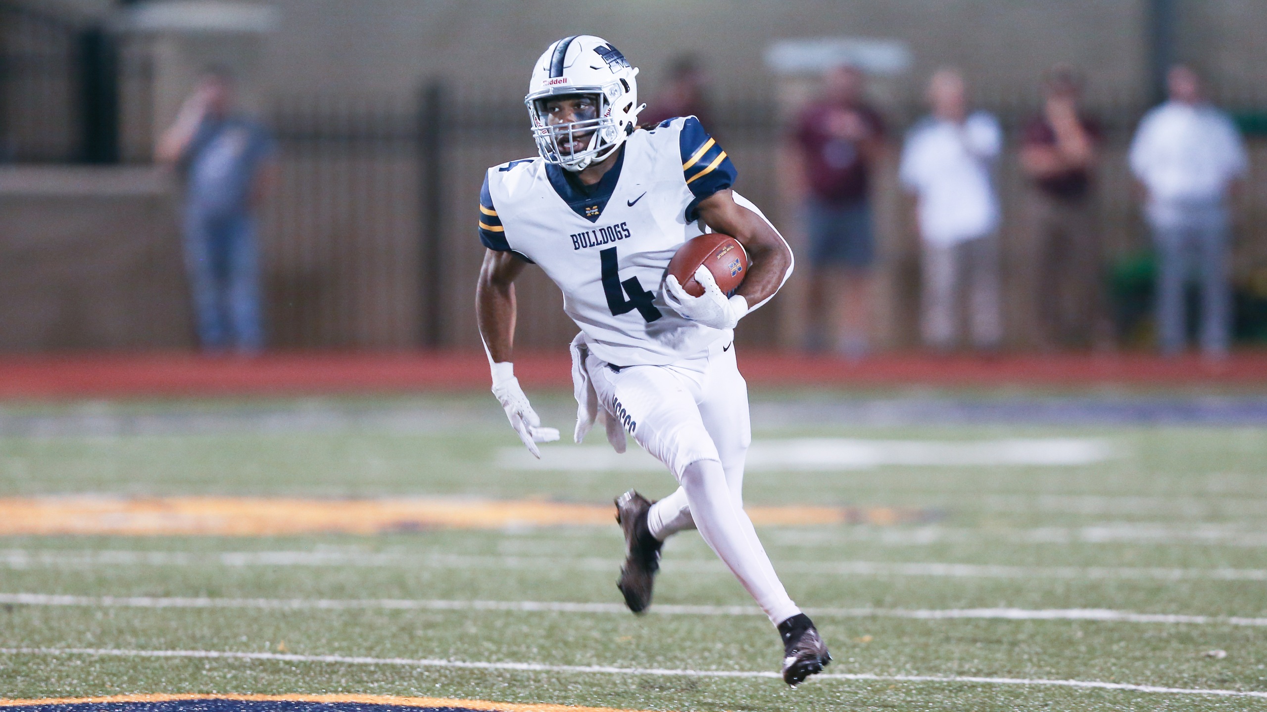 No. 11 Gulf Coast wins for Levi in the final 2 seconds