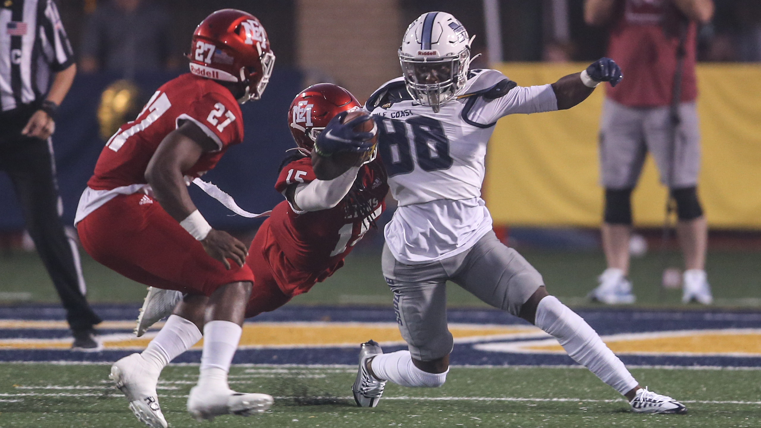 No. 12 Bulldogs host No. 14 EMCC in semis Saturday