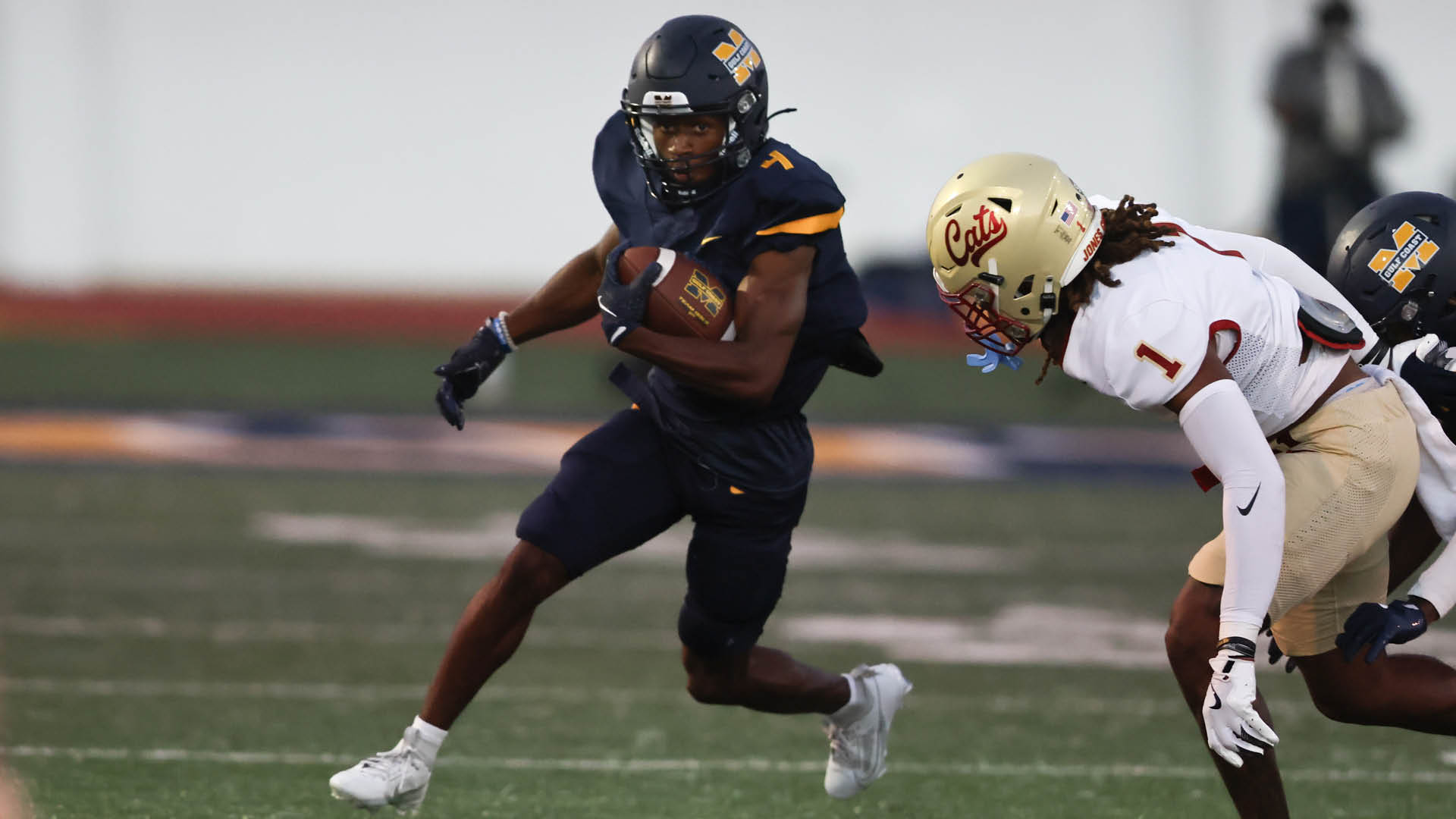 No. 3 Bulldogs lose in Decatur