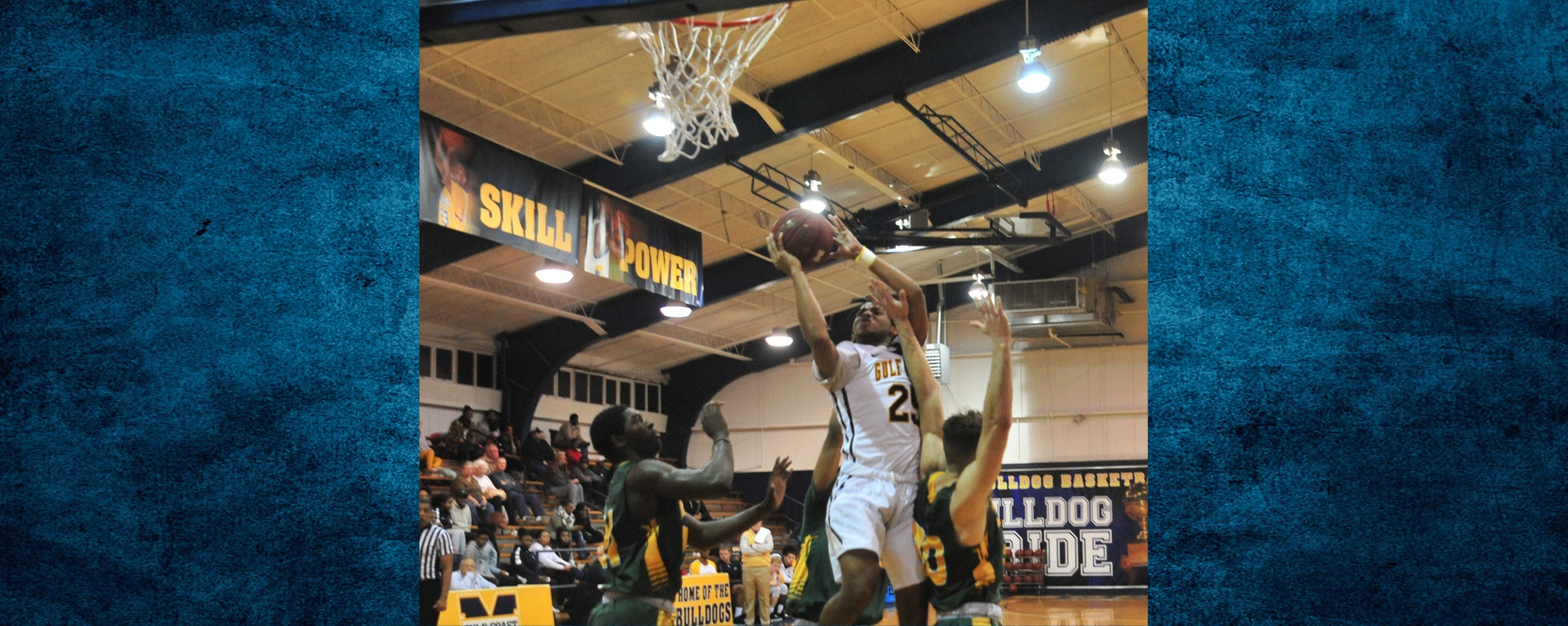 Neely bombs Bulldogs past Hinds