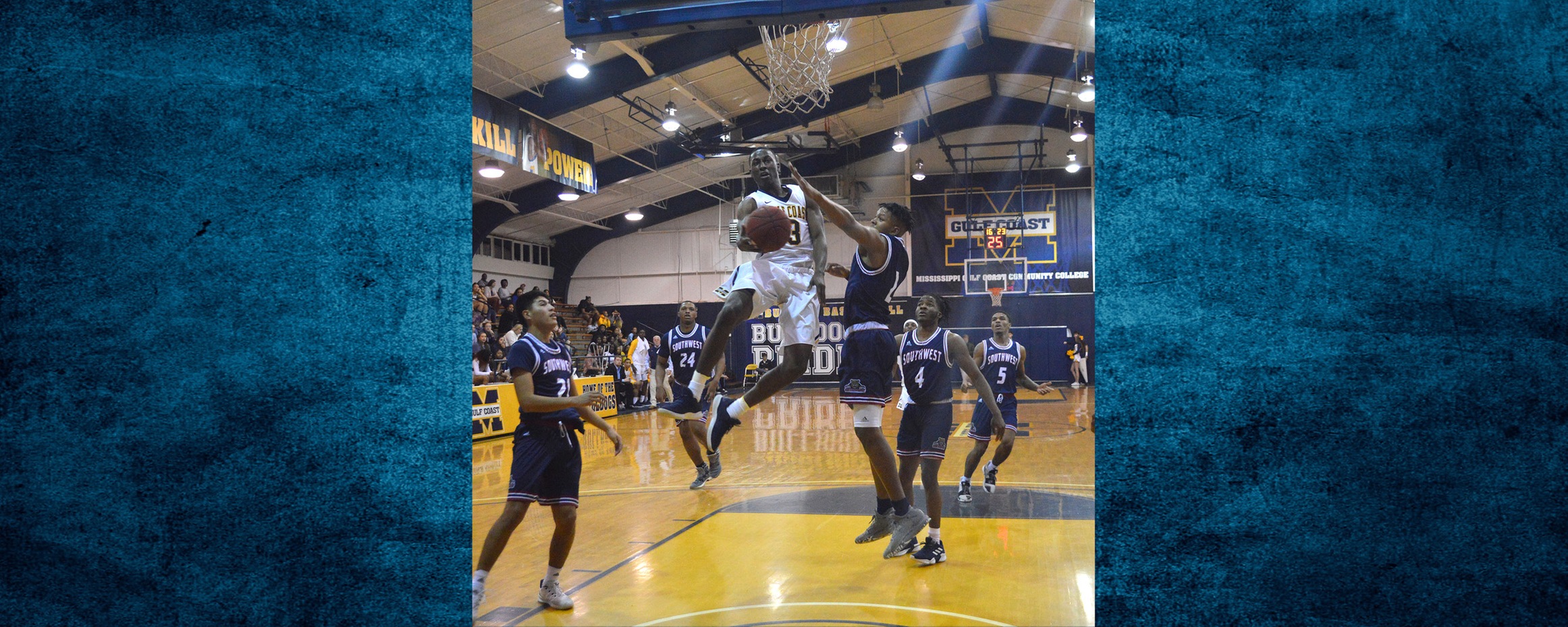 Bulldogs clinch playoff spot for 21st straight year