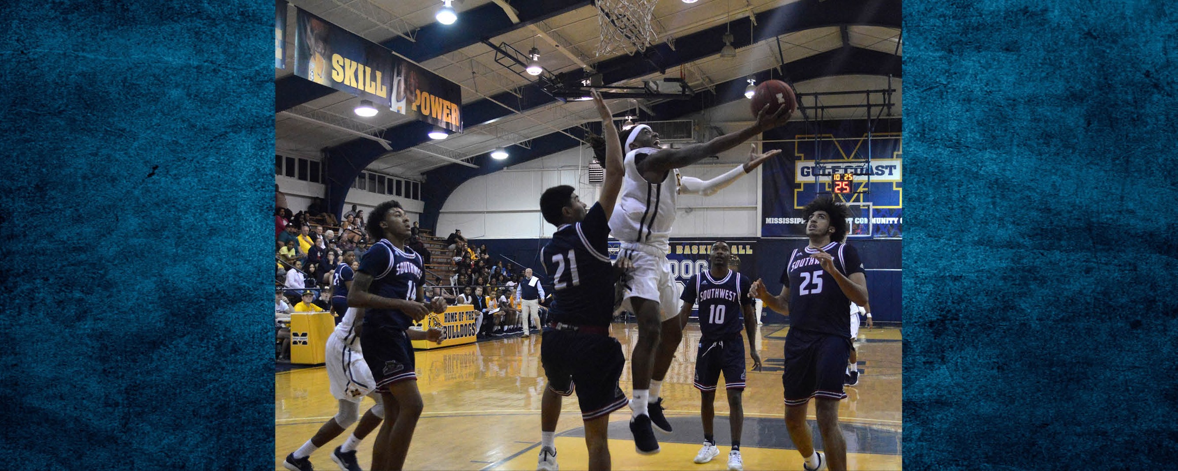 Bulldogs still pressing for South title