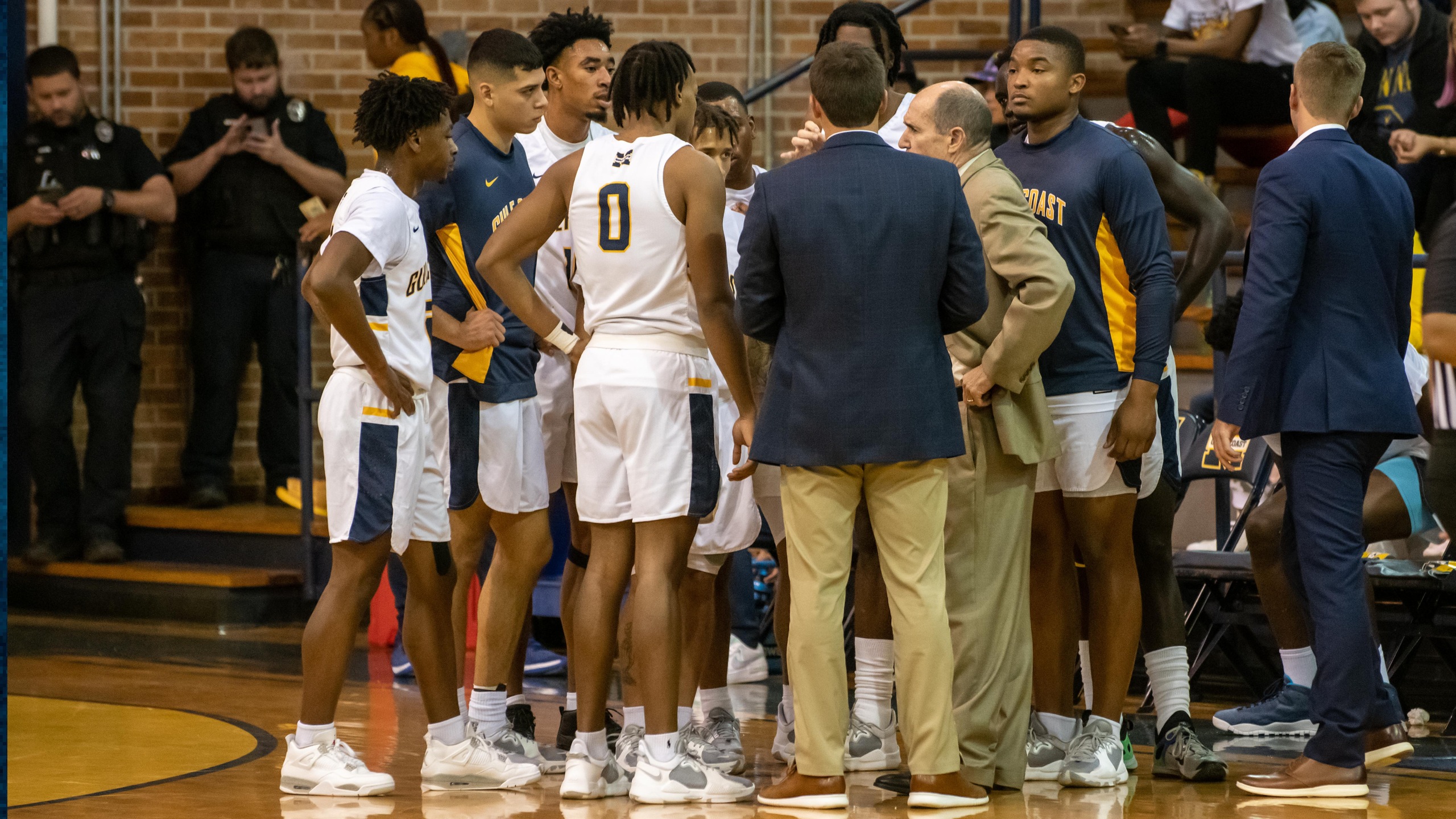 Bulldogs host Wildcats on Thursday