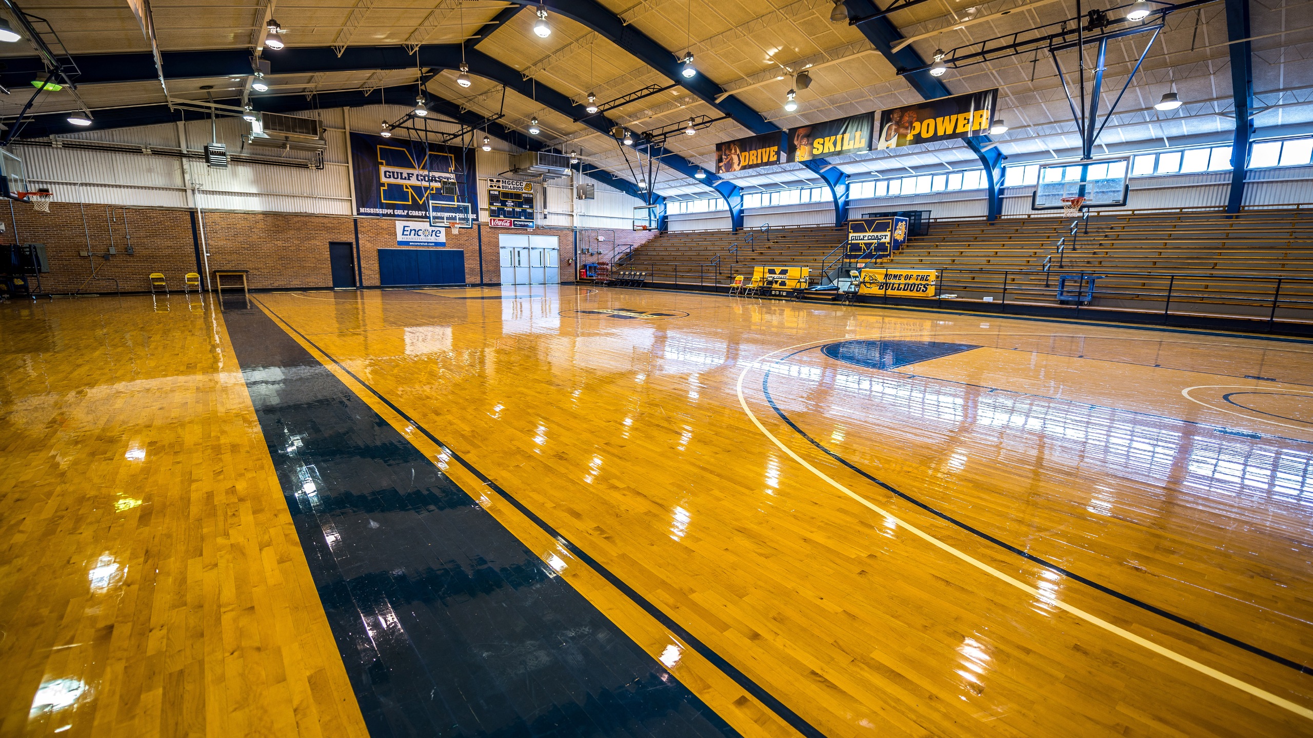 Sign up today for Middle School Shootout