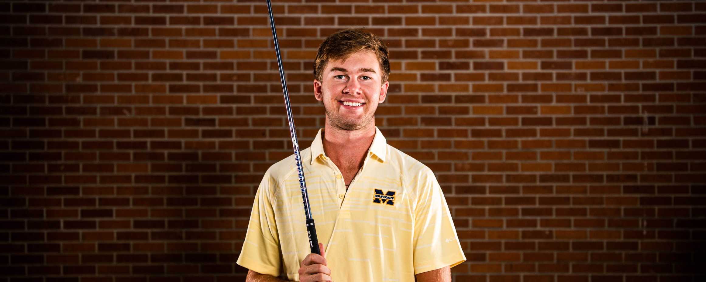 No. 2 Bulldogs in striking distance of title