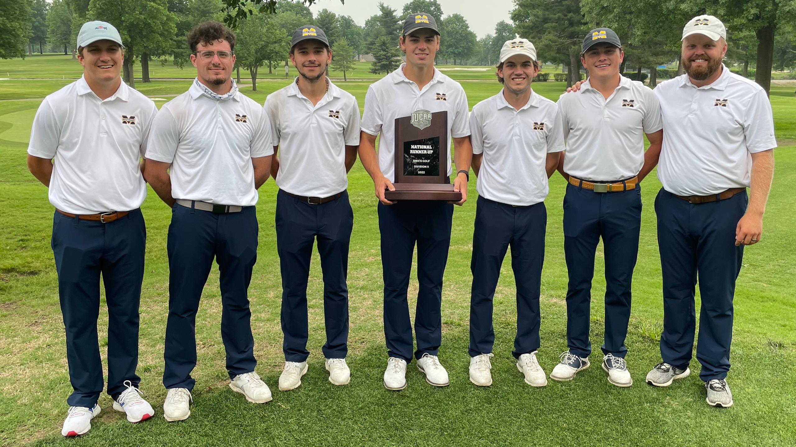 Bulldogs win playoff for 2nd at NJCAA Tourney