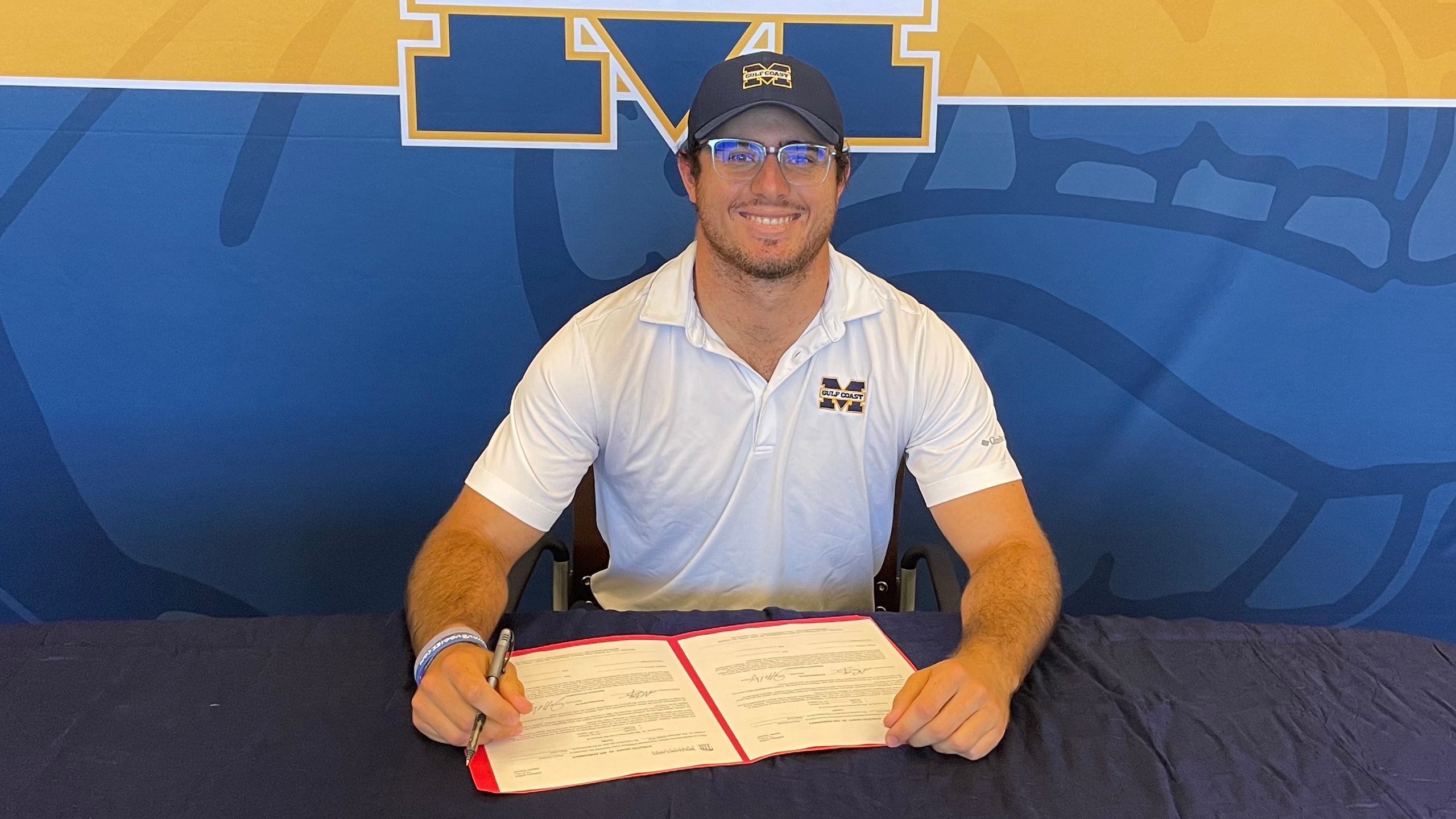Graziani signs with William Carey