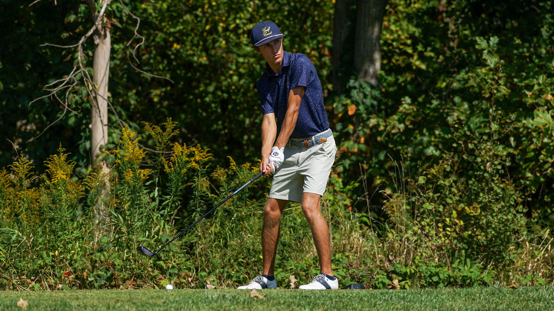 Russell&rsquo;s 66 leads No. 1 MGCCC to lead