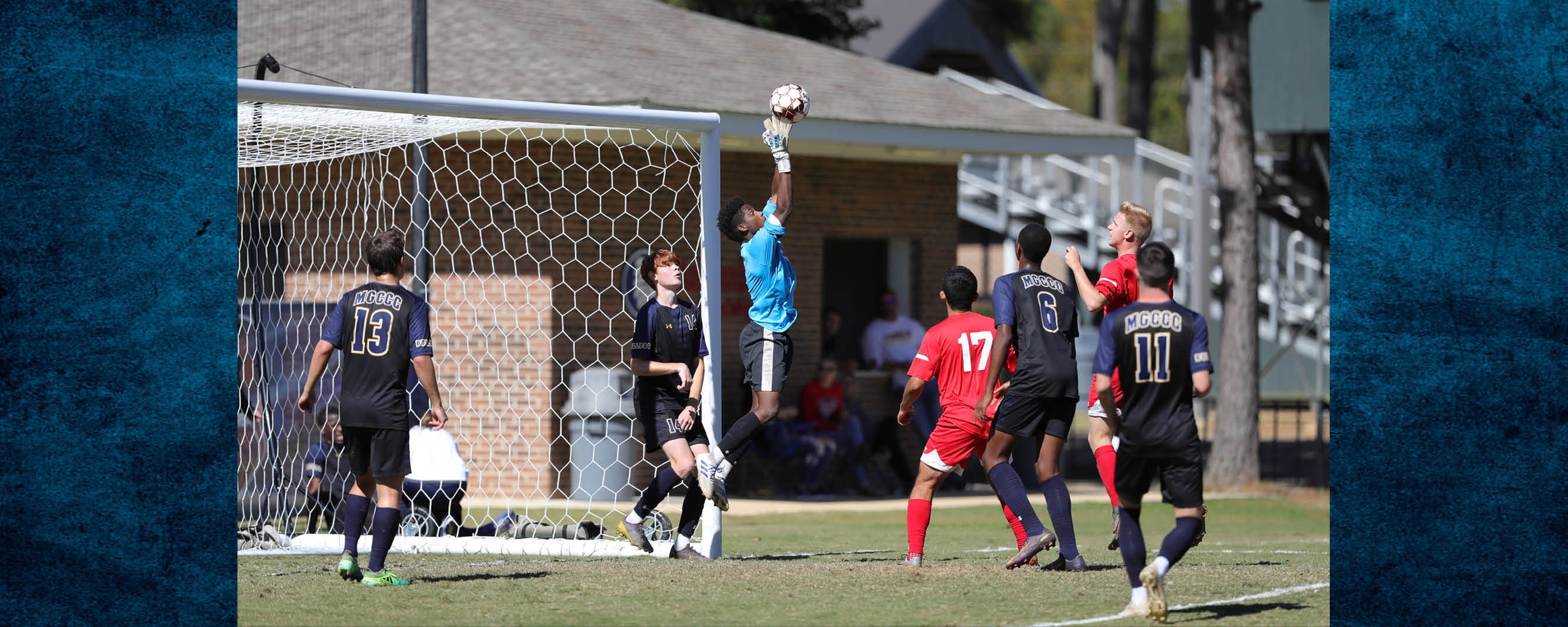 Bulldogs shut out Indians, advance to semis