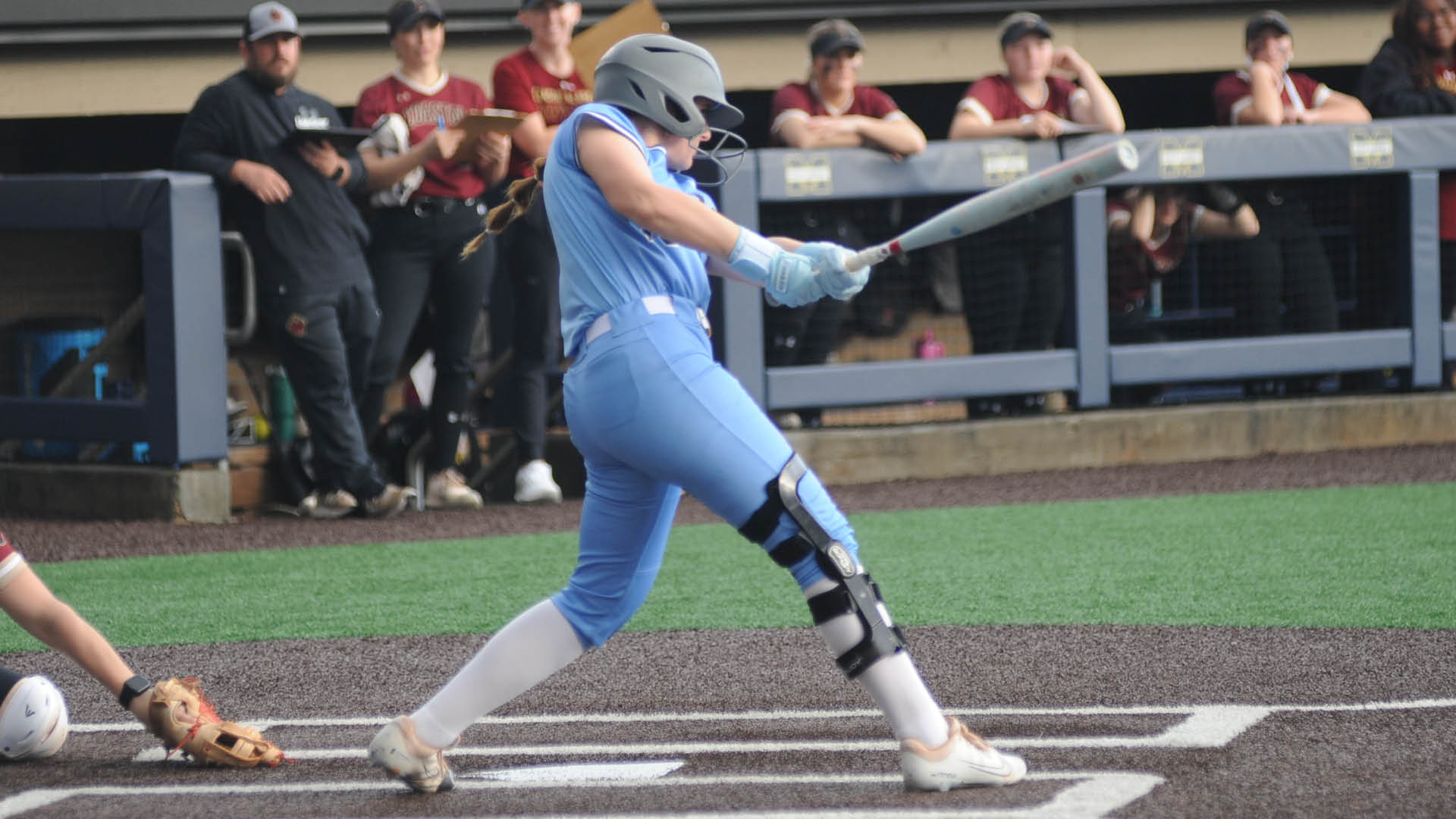 Bulldogs host Coyotes on Thursday