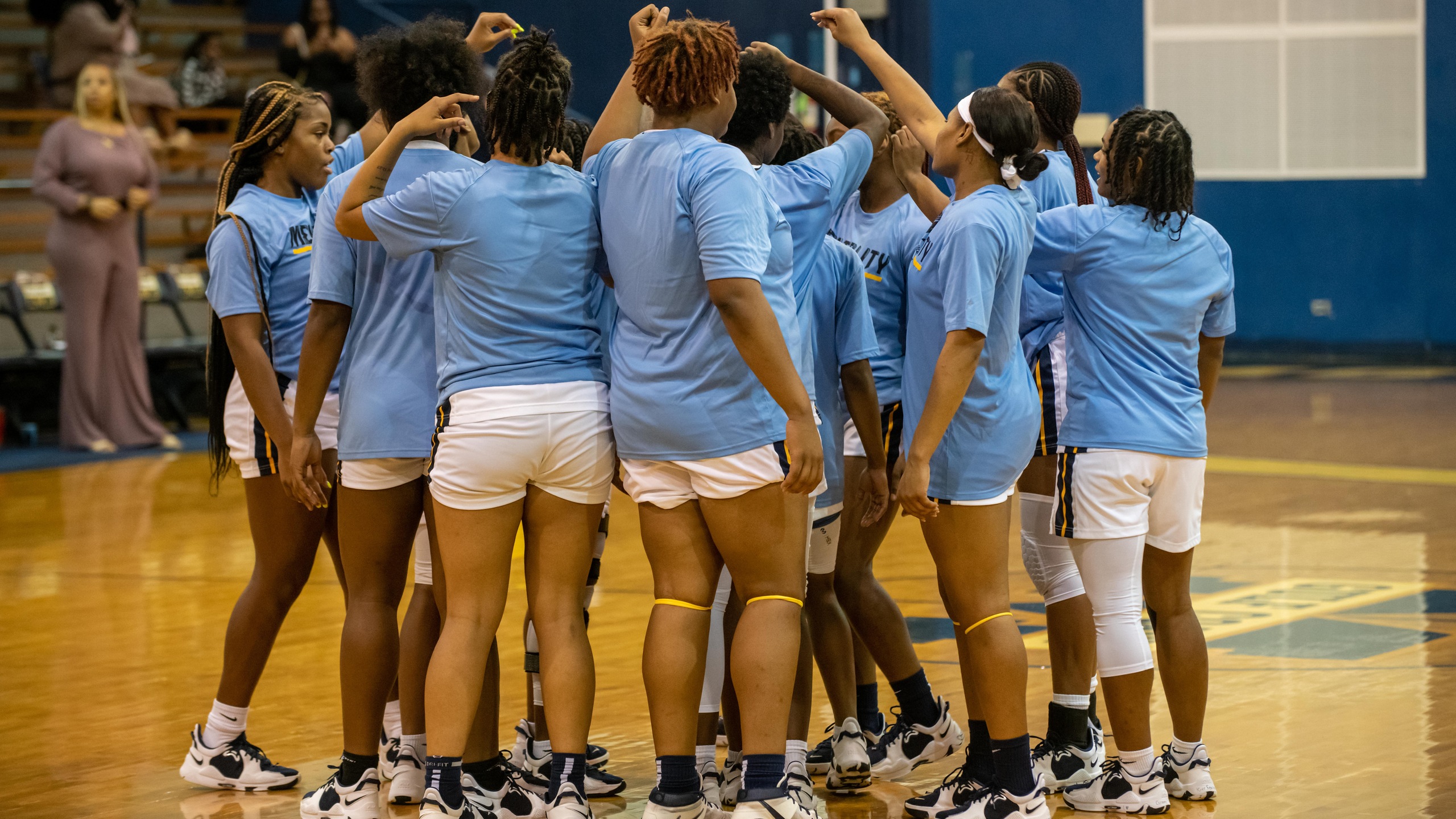 Bulldog women travel to Poplarville