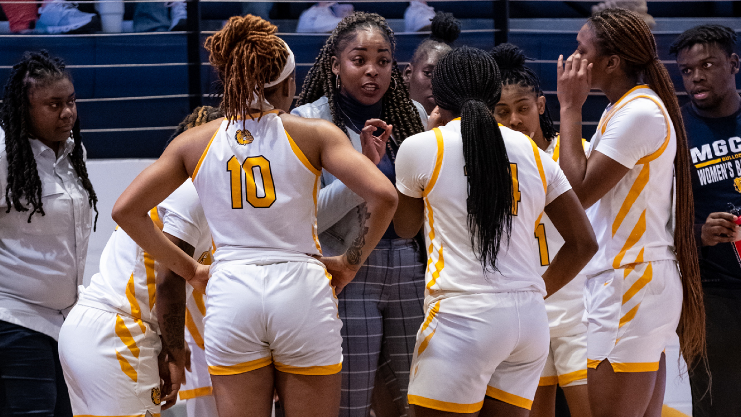 Gulf Coast, No. 8 Jones meet in R23 semifinals