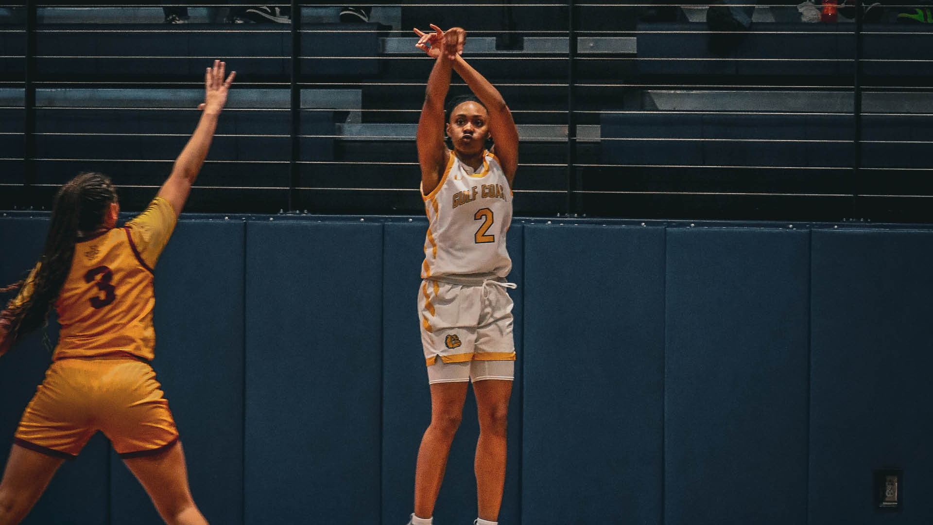 Bulldogs lose at Booneville
