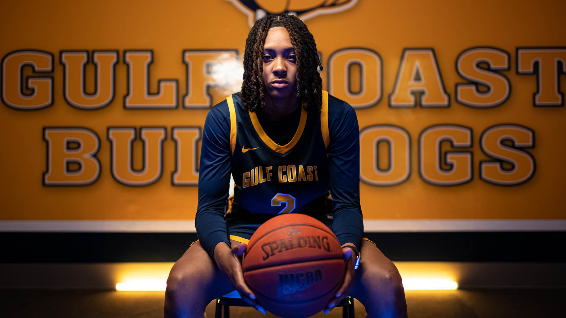 Bulldogs pull away for win in opener in Florida
