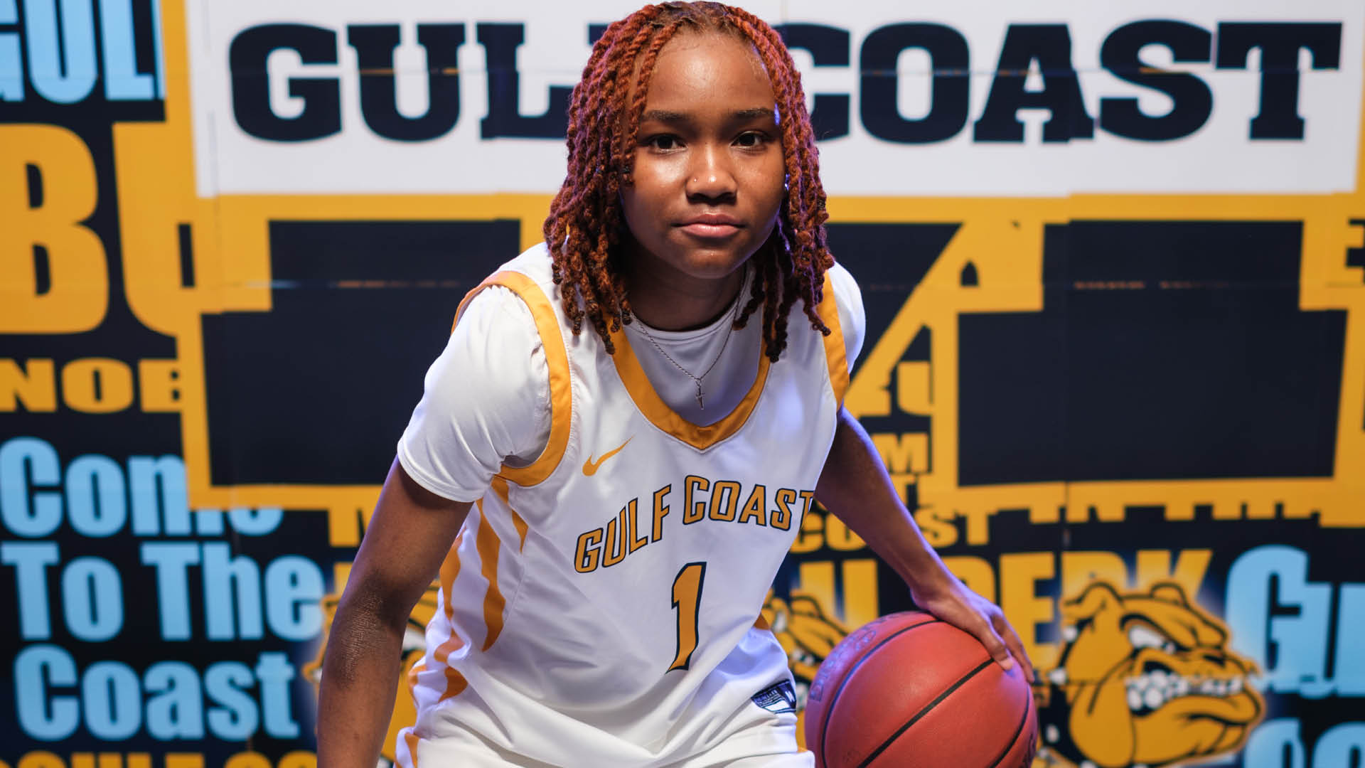 Bulldogs dominate Hinds 91-25