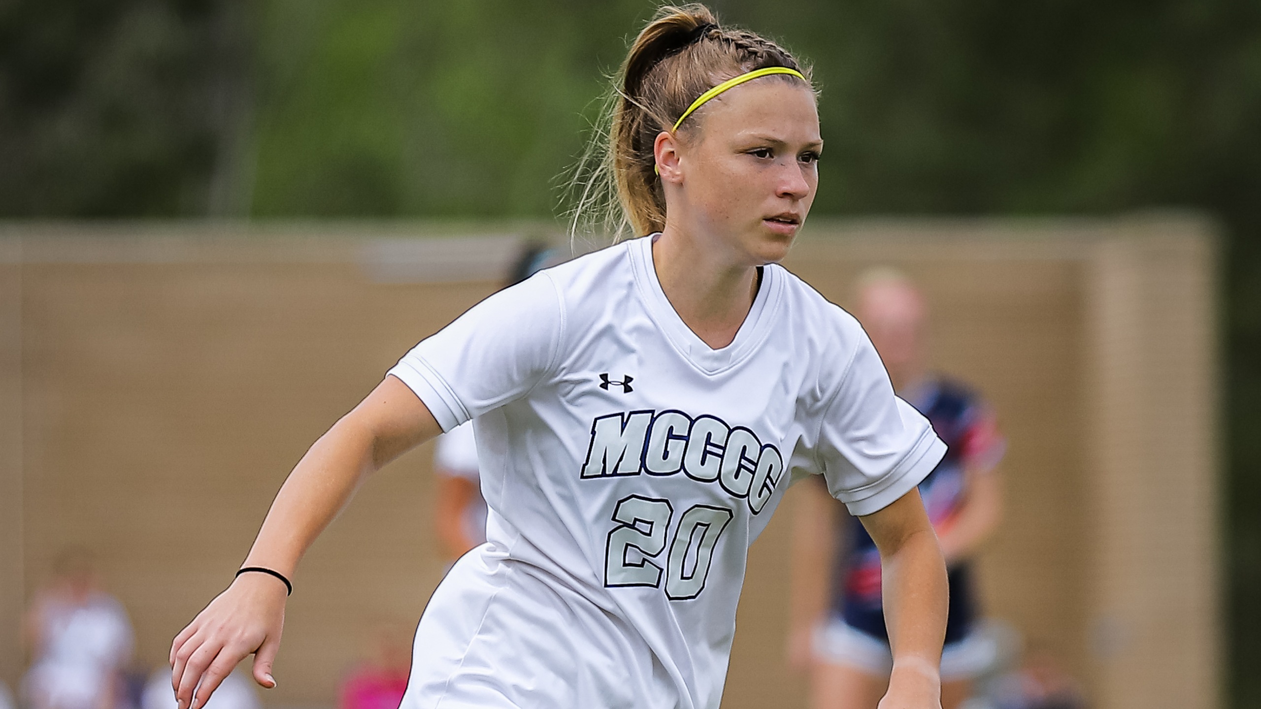 Bulldogs blank Wolves