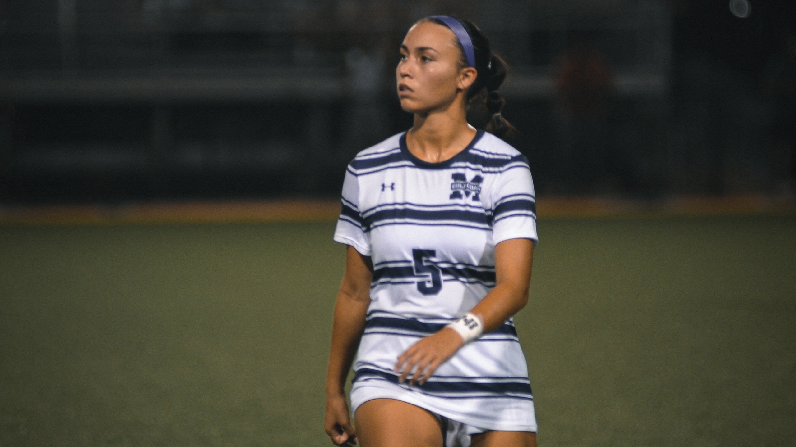 Bulldogs fall 3-1 to No. 1 Holmes