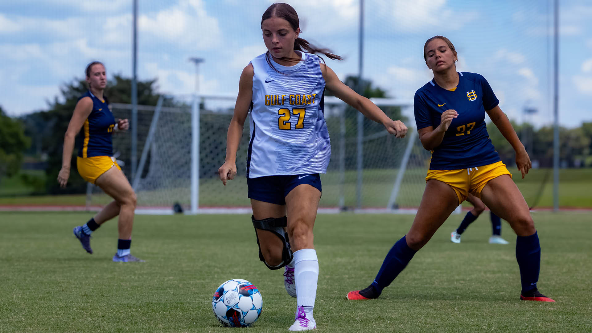 Bulldogs dominate No. 20 Pensacola State