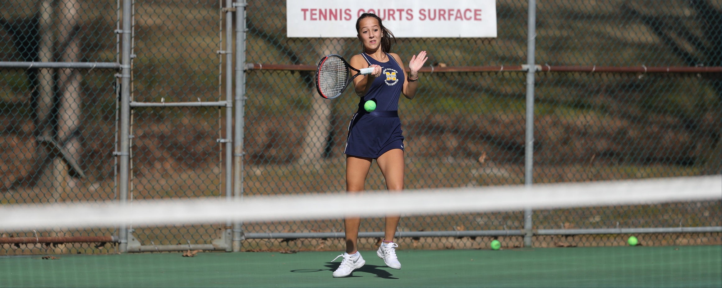 No. 18 Bulldogs blow away ICC
