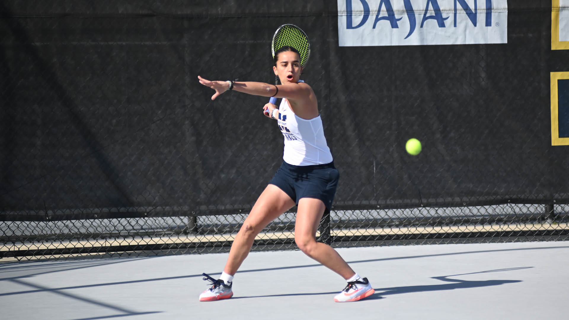 No. 15 Bulldogs drop match at Ellisville
